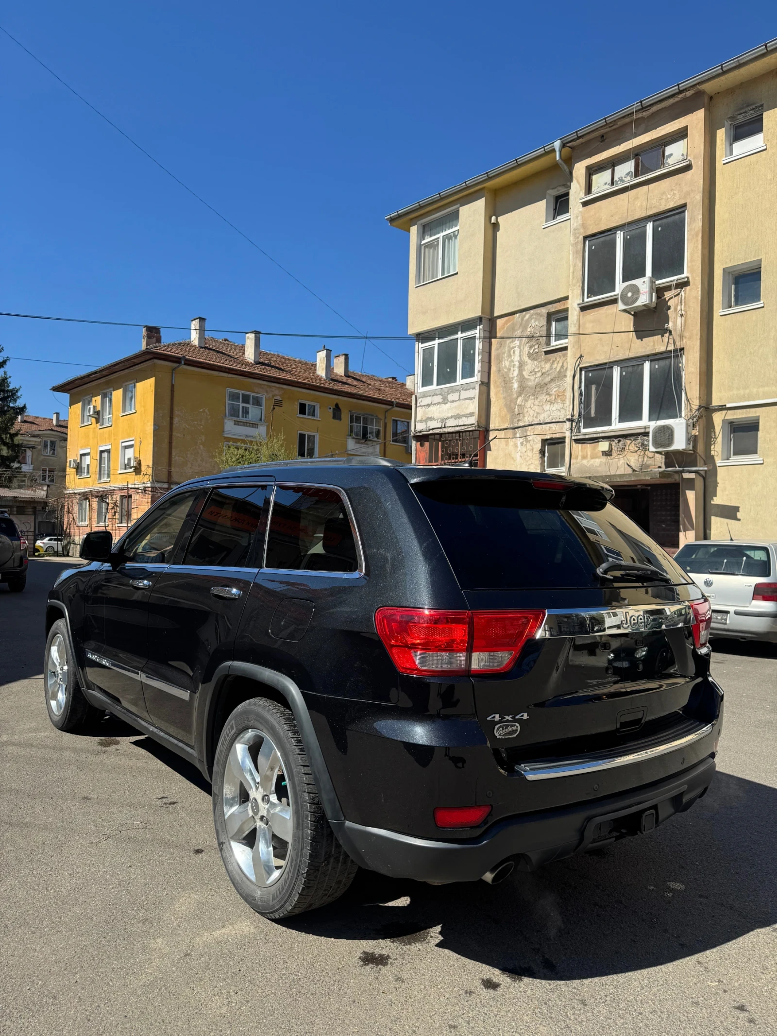 Jeep Grand cherokee 5.7 hemi overland, снимка 7 - Автомобили и джипове - 54141467
