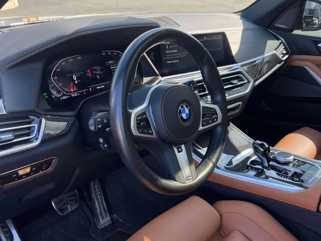 BMW X5 xDrive40i /360/HUD/Harman Kardon/ЛАЗЕРНИ ФАРОВЕ, снимка 5 - Автомобили и джипове - 54597591