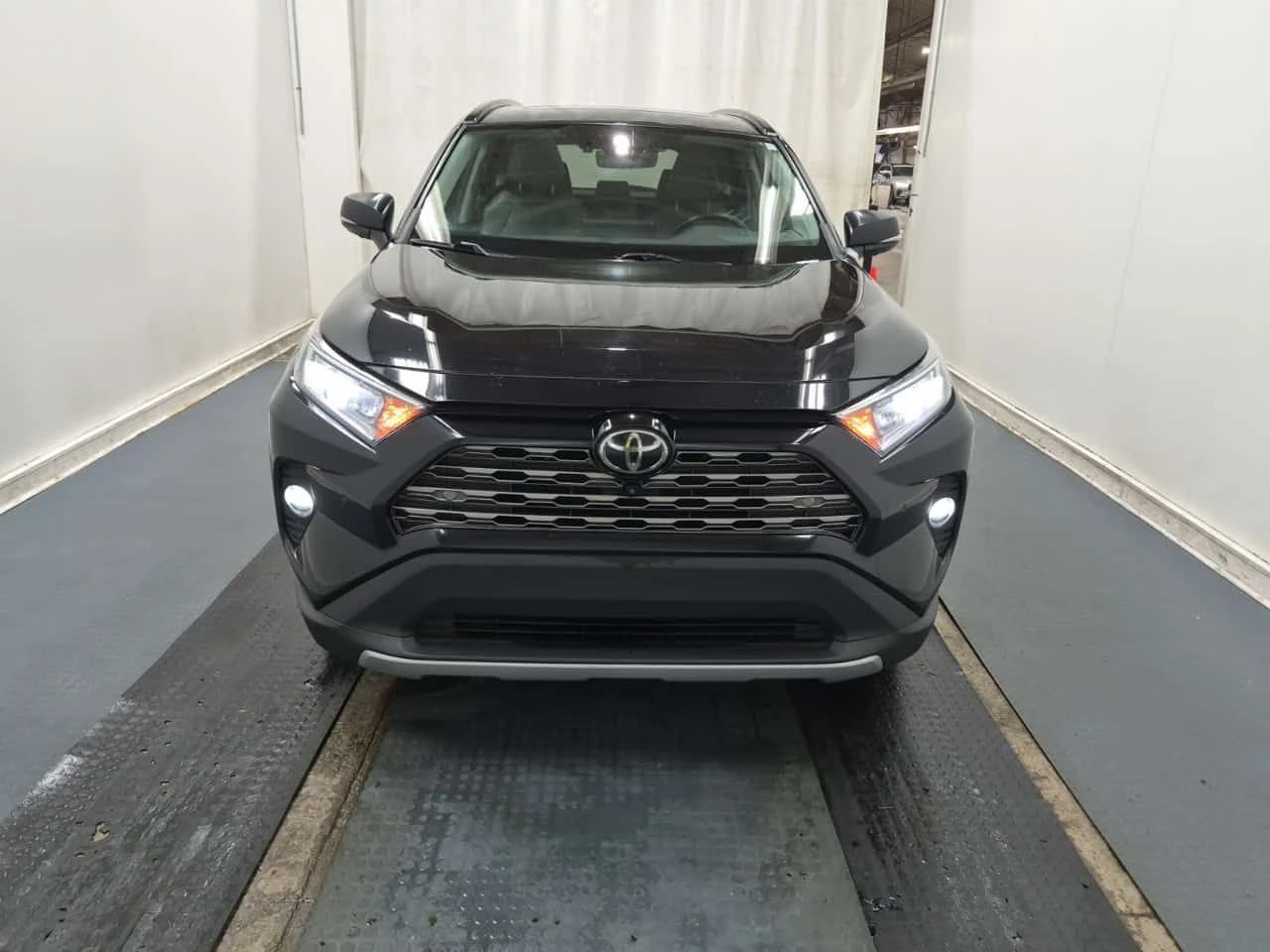 Toyota Rav4 * Limited * АВТОКРЕДИТ БЕЗ ПЪРВОНАЧАЛНА ВНОСКА* , снимка 6 - Автомобили и джипове - 55581609