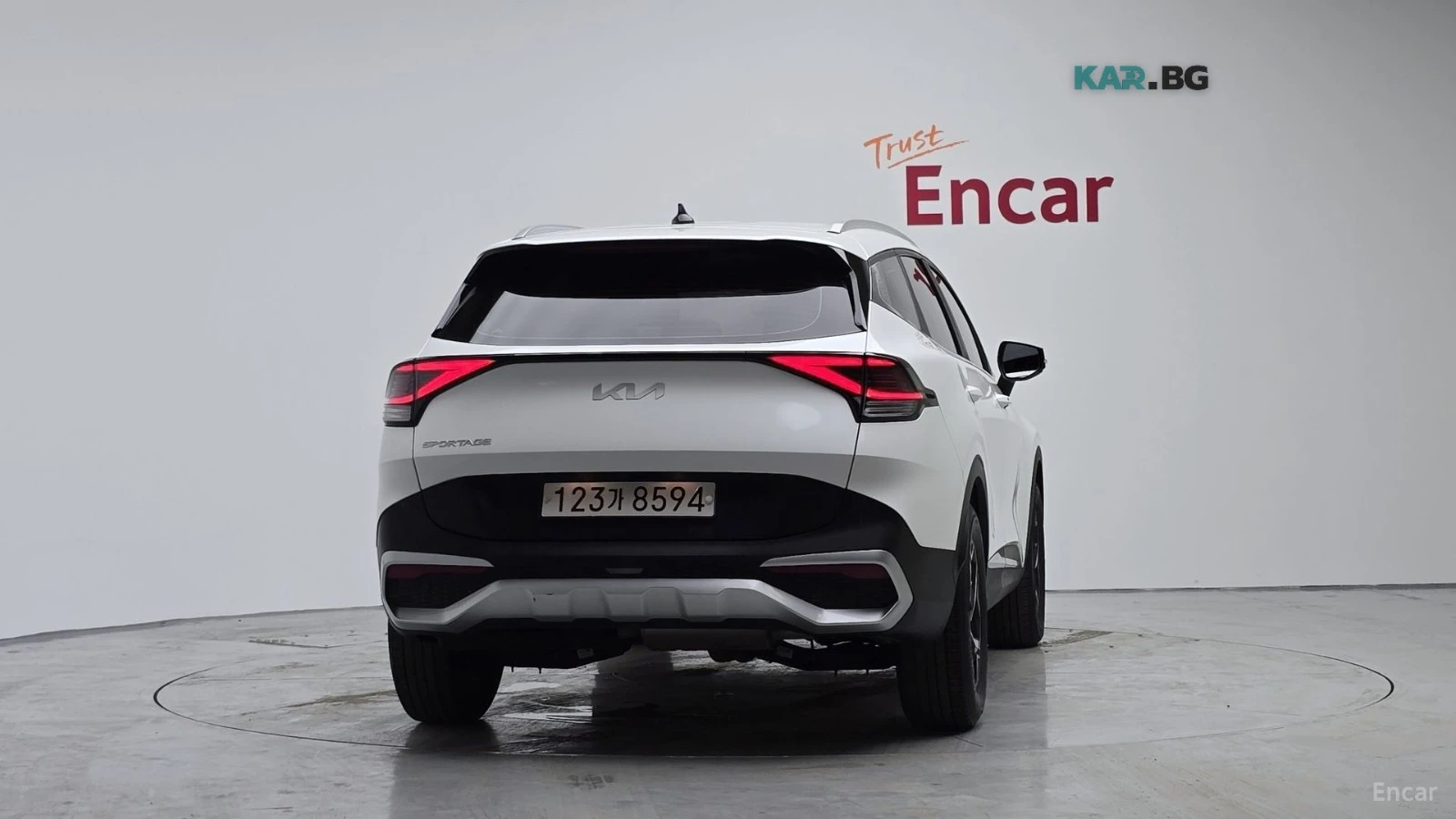 Kia Sportage 2.0* ОБДУХВАНЕ* ПОДГРЕВ* КАМЕРА* ДИСТРОНИК, снимка 4 - Автомобили и джипове - 55824907