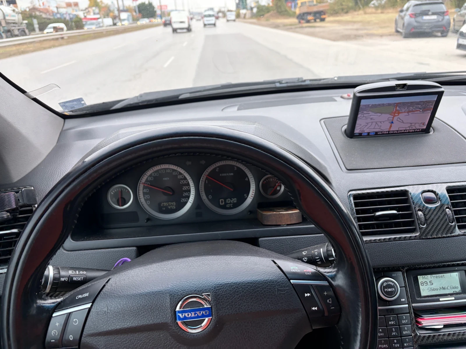 Volvo Xc90, снимка 4 - Автомобили и джипове - 56713375