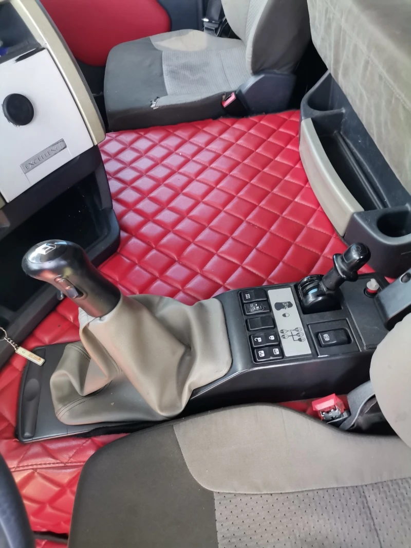 Renault Premium, снимка 10 - Камиони - 50364108