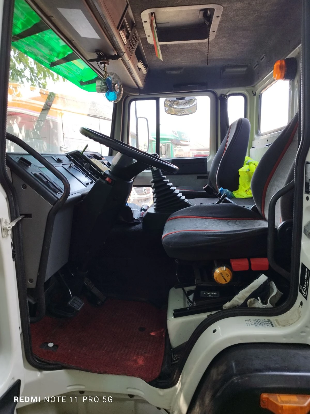 Volvo Fl, снимка 9 - Камиони - 55321833