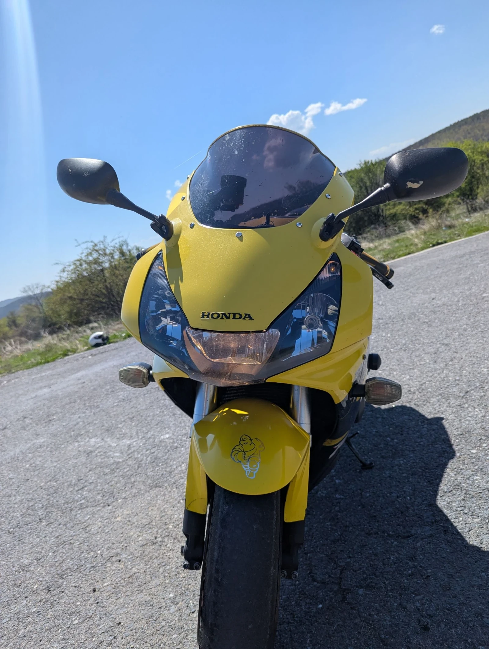 Honda Cbr 954 - изображение 5