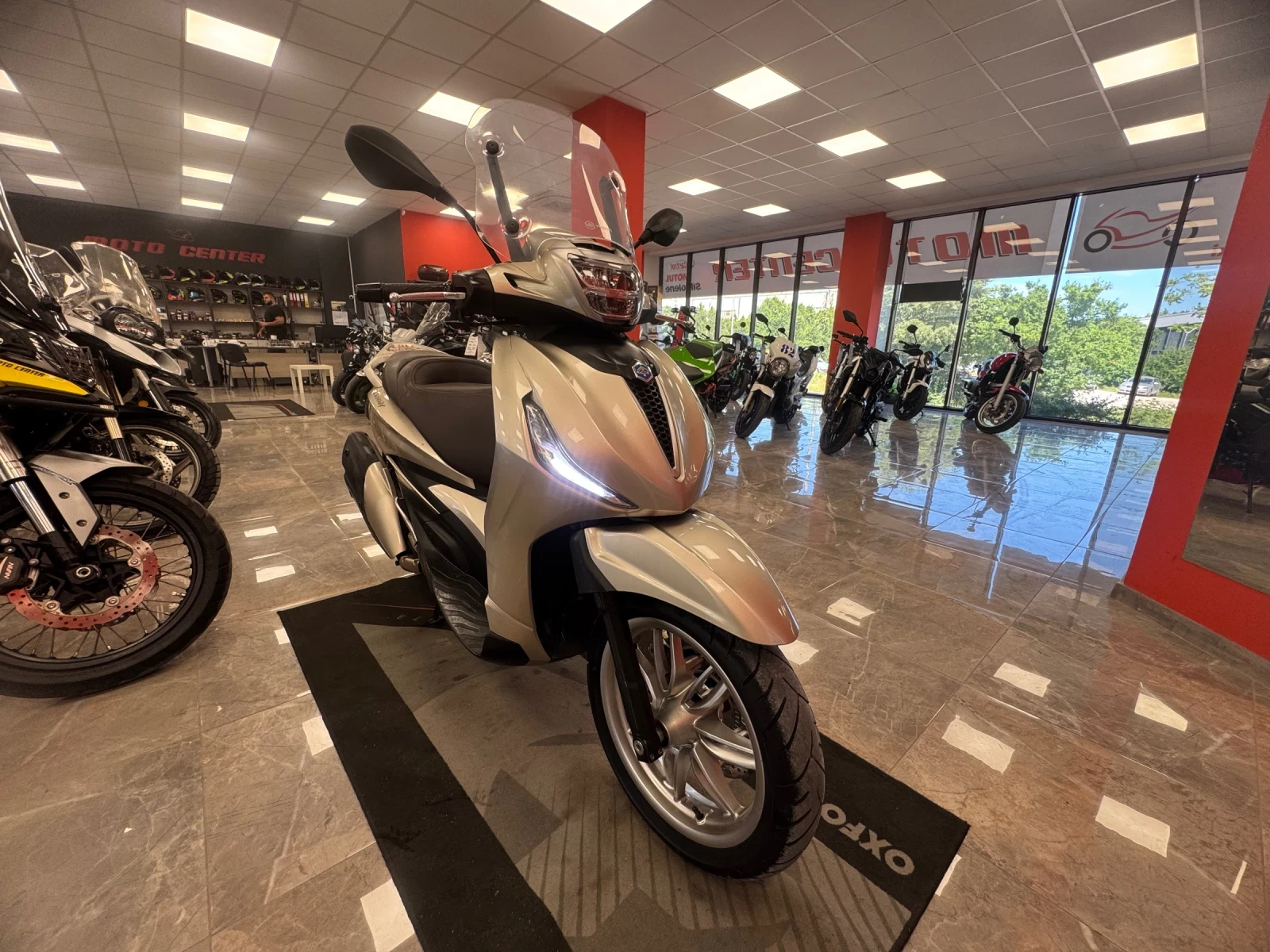 Piaggio Beverly Piaggio Beverly 400i ABS
