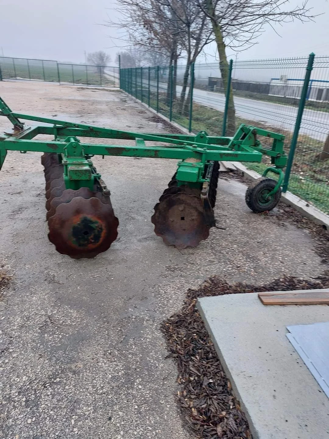 Сенокосачка Друга марка KUHN, снимка 6 - Селскостопанска техника - 54194537