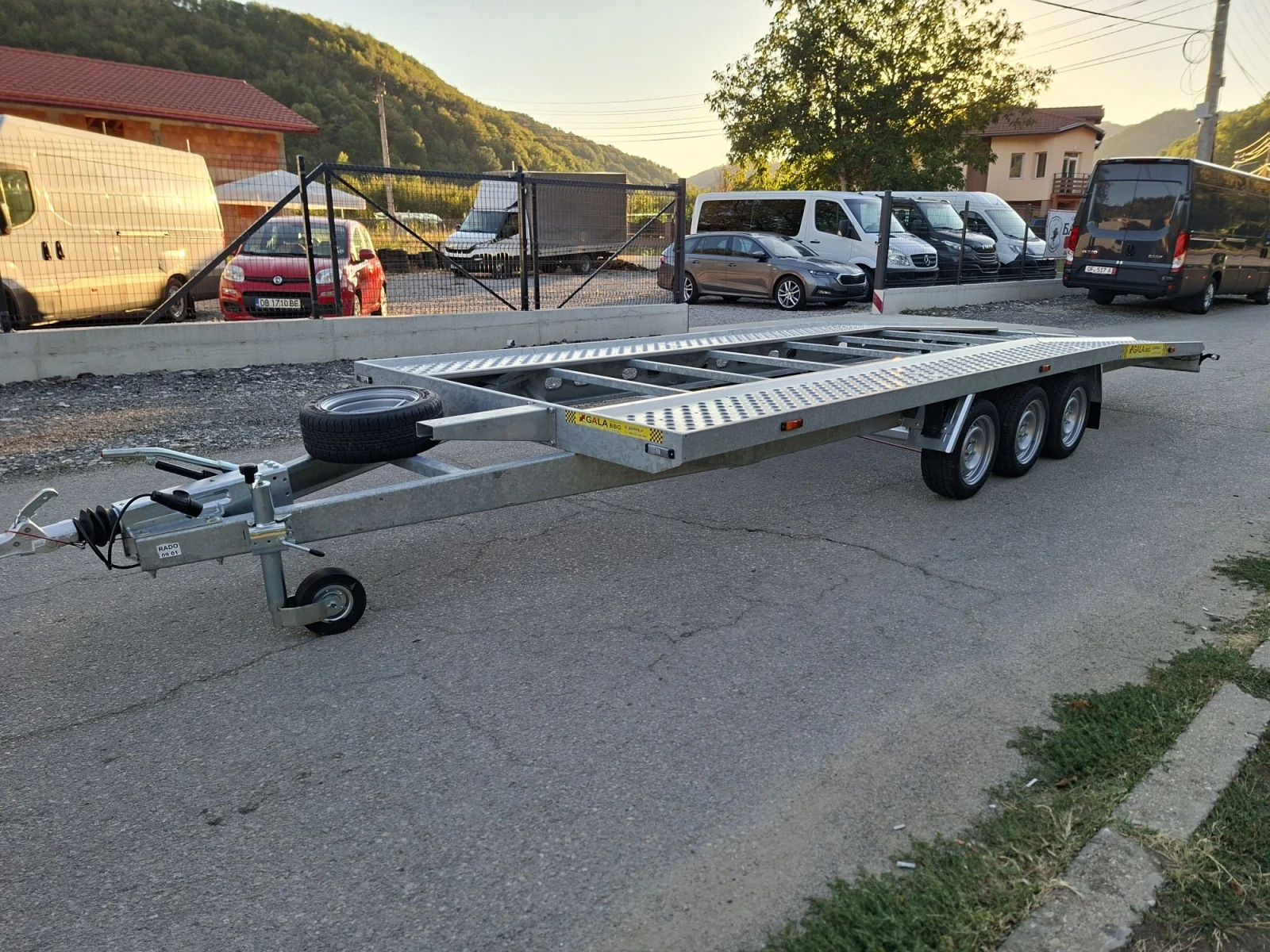 За автомобил Sirius, снимка 7 - Ремаркета - 56121856