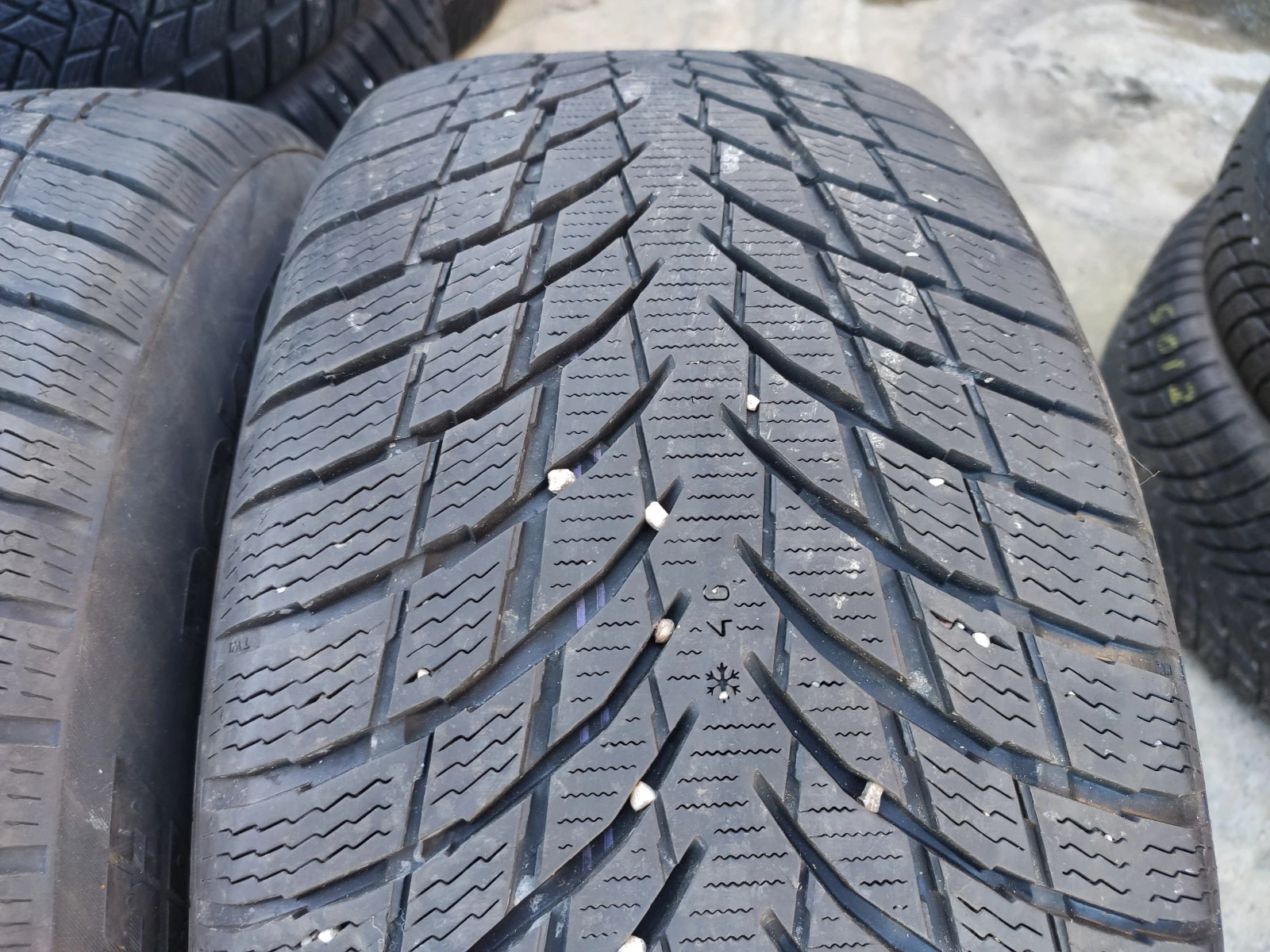  235/55R17 | Mobile.bg   4