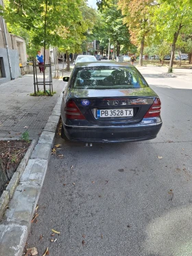 Mercedes-Benz C 220 CDI, снимка 3