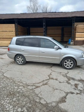 Kia Carens, снимка 11