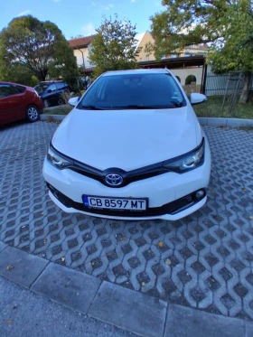 Toyota Auris Хибрид, снимка 3