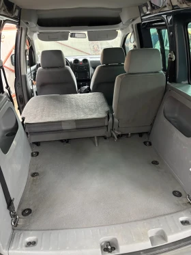 VW Caddy 1.6i LIFE - 4300 € / 8410.07 лв. - 18753621 9