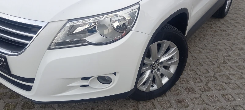 VW Tiguan 4Х4 ИЗКЛЮЧИТЕЛЕН СЕРВИЗ КНИЖКА ОБСЛУЖЕН УНИКАТ НОВ, снимка 5 - Автомобили и джипове - 12169504