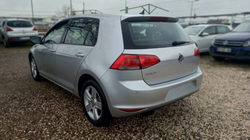 VW Golf 2.0 TDI, снимка 4 - Автомобили и джипове - 48024506