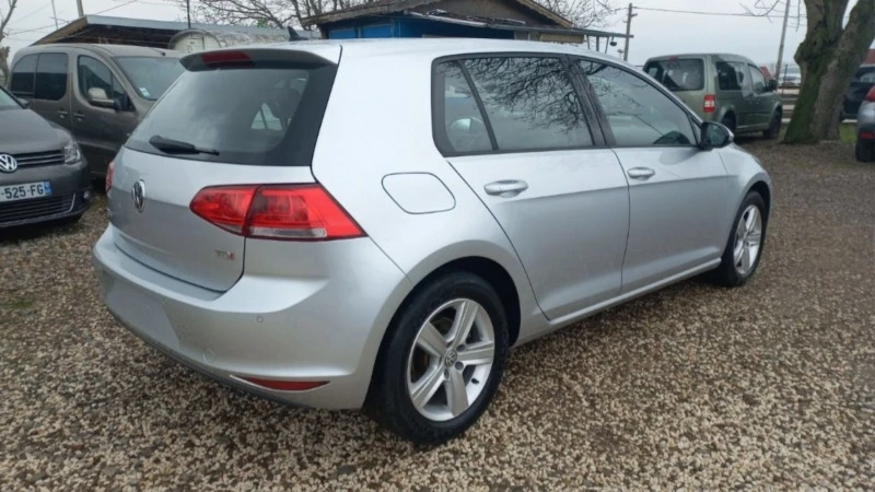 VW Golf 2.0 TDI, снимка 5 - Автомобили и джипове - 48024506