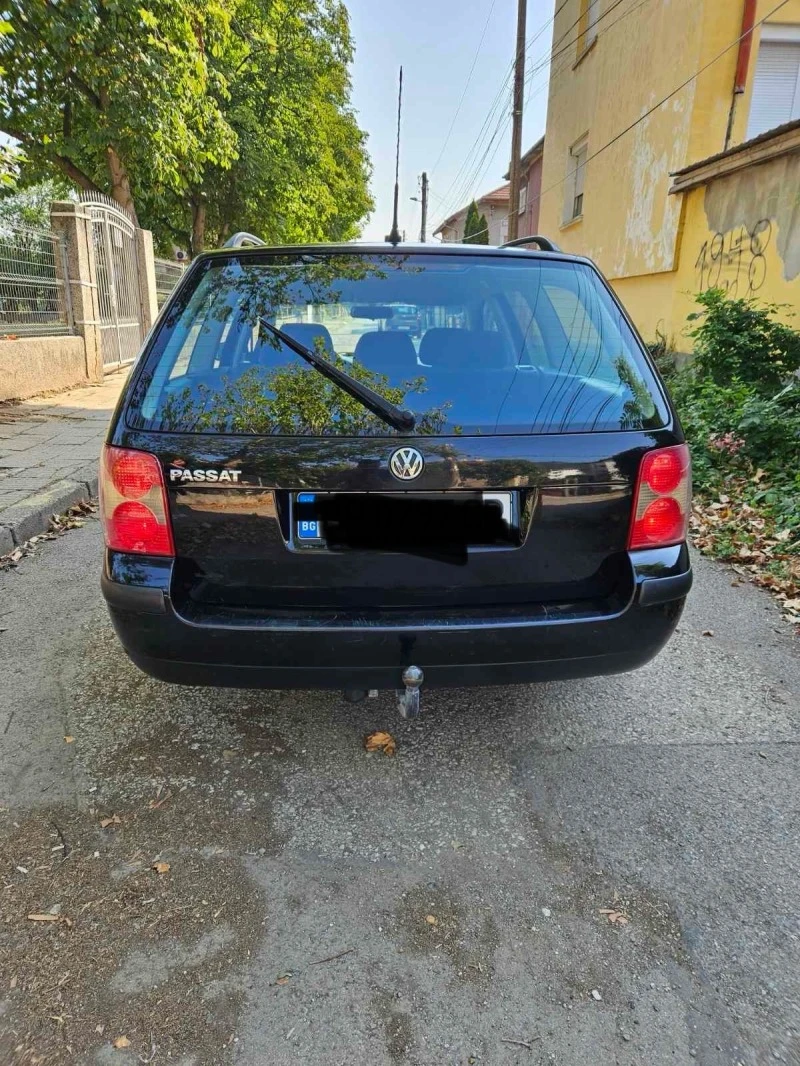 VW Passat 1.6 i, снимка 4 - Автомобили и джипове - 46788542