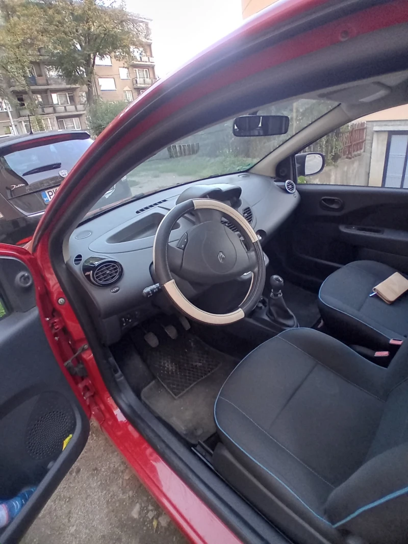 Renault Twingo, снимка 4 - Автомобили и джипове - 47655820