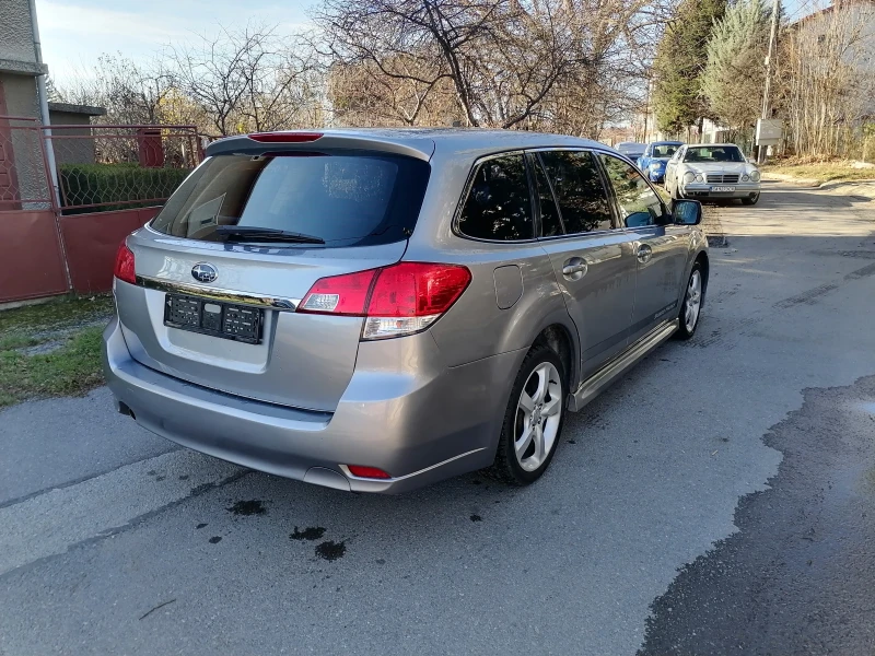 Subaru Legacy 2.0 150 ks Avtomatik, снимка 5 - Автомобили и джипове - 48145476