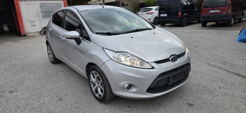 Ford Fiesta 1.4 I -LPG, снимка 6 - Автомобили и джипове - 48322289