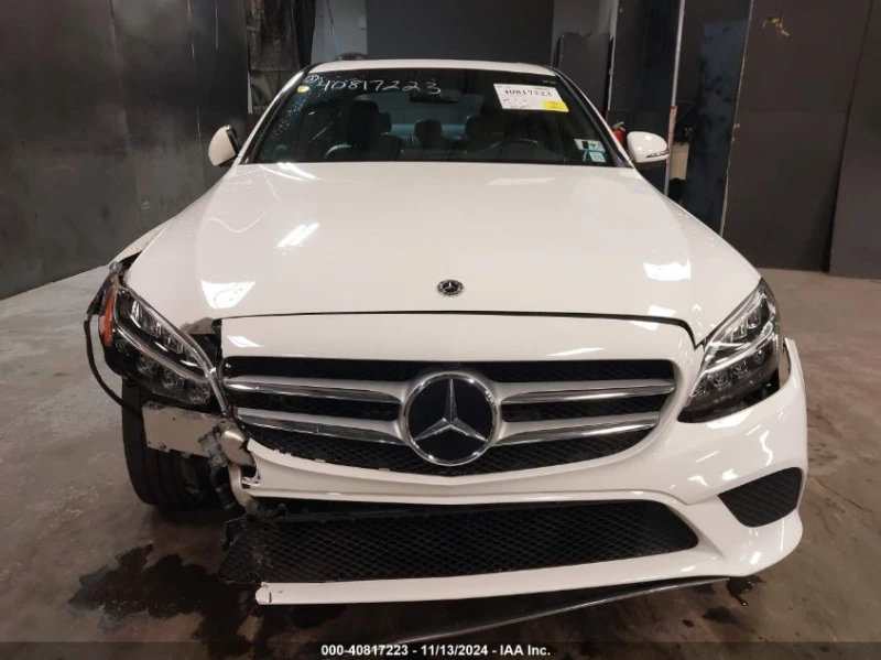 Mercedes-Benz C 300, снимка 3 - Автомобили и джипове - 48638859