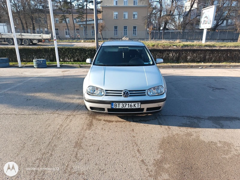 VW Golf, снимка 2 - Автомобили и джипове - 48772504