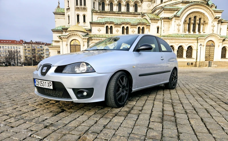 Seat Ibiza Cupra 1.8T, снимка 1 - Автомобили и джипове - 48948153