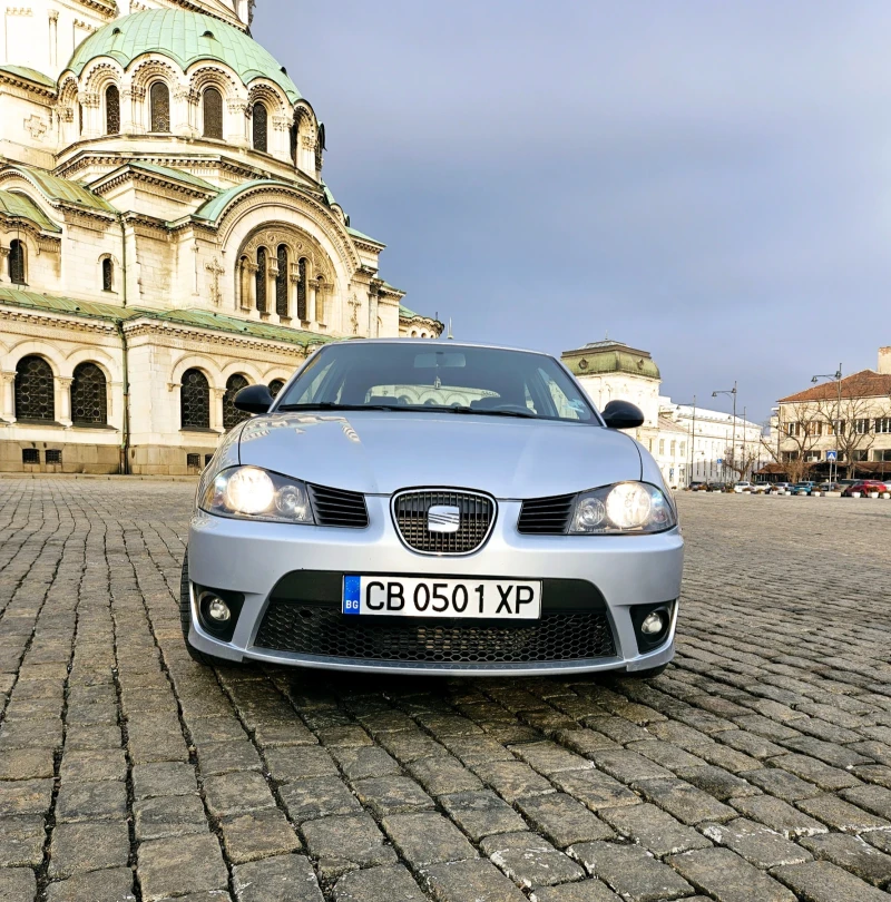 Seat Ibiza Cupra 1.8T, снимка 5 - Автомобили и джипове - 48948153