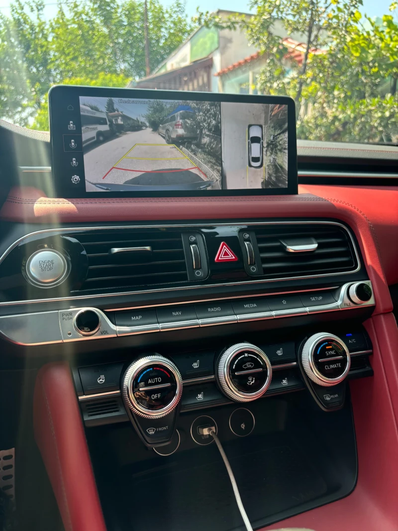 Genesis G70 G70 3.3 t 4WD, снимка 10 - Автомобили и джипове - 52548352