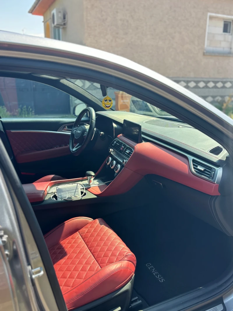 Genesis G70 G70 3.3 t 4WD, снимка 7 - Автомобили и джипове - 52548352