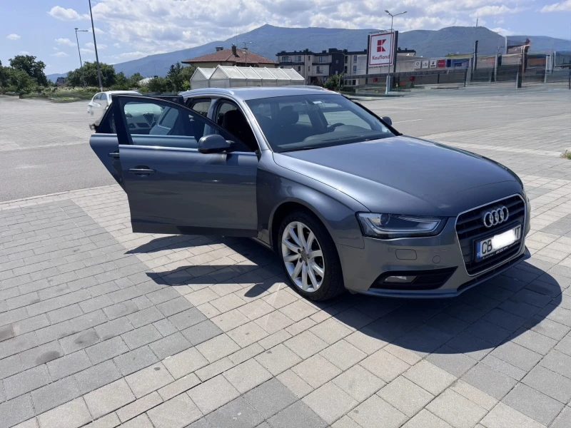 Audi A4 2.0 TDI, снимка 3 - Автомобили и джипове - 51968803