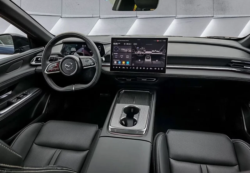 Mazda 6 НОВ!е/EV/258HP/TAKUMI-NEU/PANO/360/HUD/795v, снимка 8 - Автомобили и джипове - 52290491