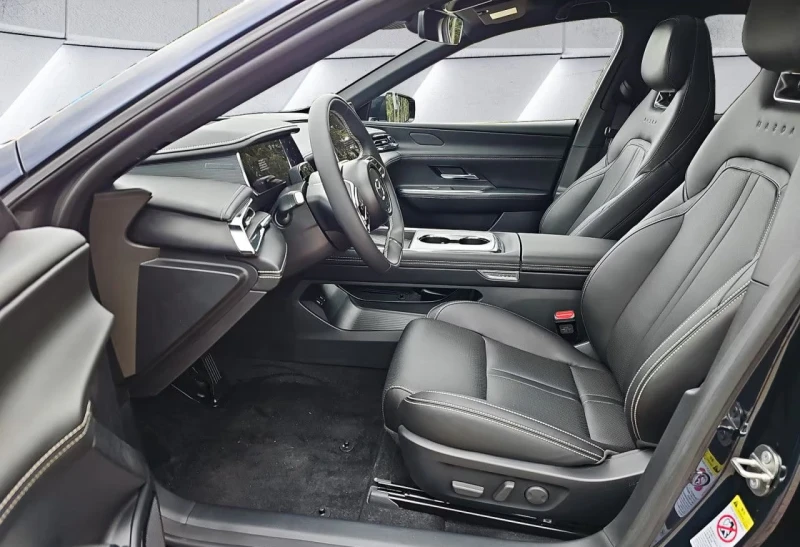 Mazda 6 НОВ!е/EV/258HP/TAKUMI-NEU/PANO/360/HUD/795v, снимка 9 - Автомобили и джипове - 52290491