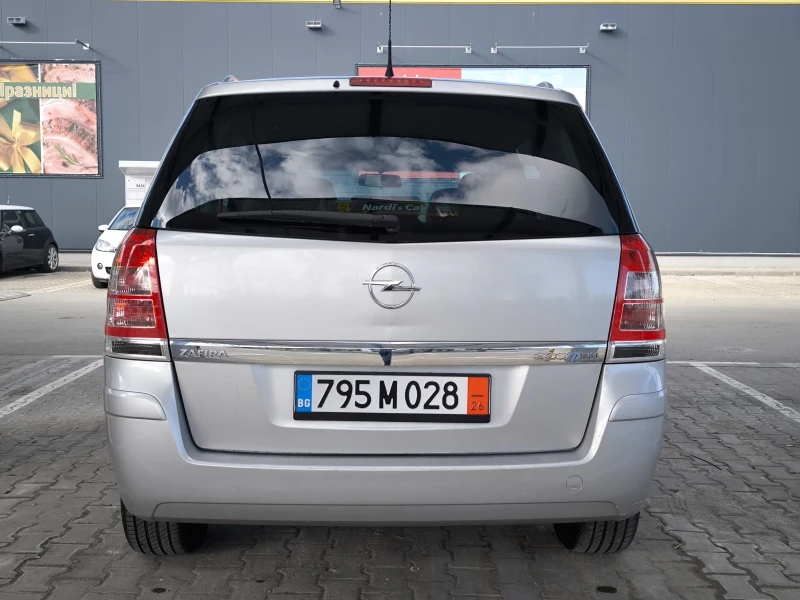 Opel Zafira 1.6 EcoM turbo, снимка 6 - Автомобили и джипове - 52943511