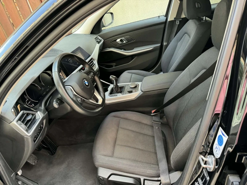 BMW 320, снимка 10 - Автомобили и джипове - 53008395