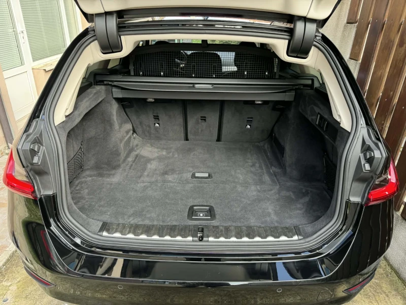 BMW 320, снимка 13 - Автомобили и джипове - 53008395