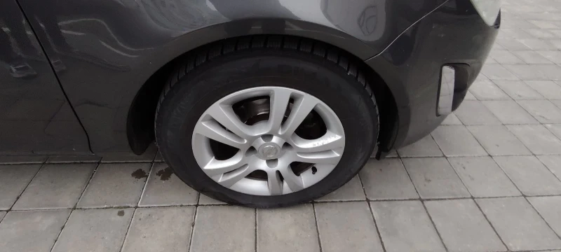 Opel Corsa Facelift, снимка 8 - Автомобили и джипове - 53323074