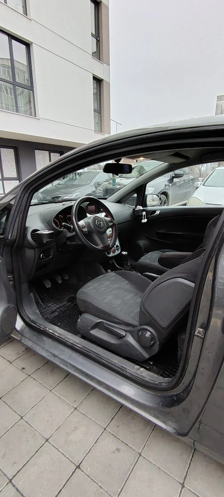 Opel Corsa Facelift, снимка 13 - Автомобили и джипове - 53323074