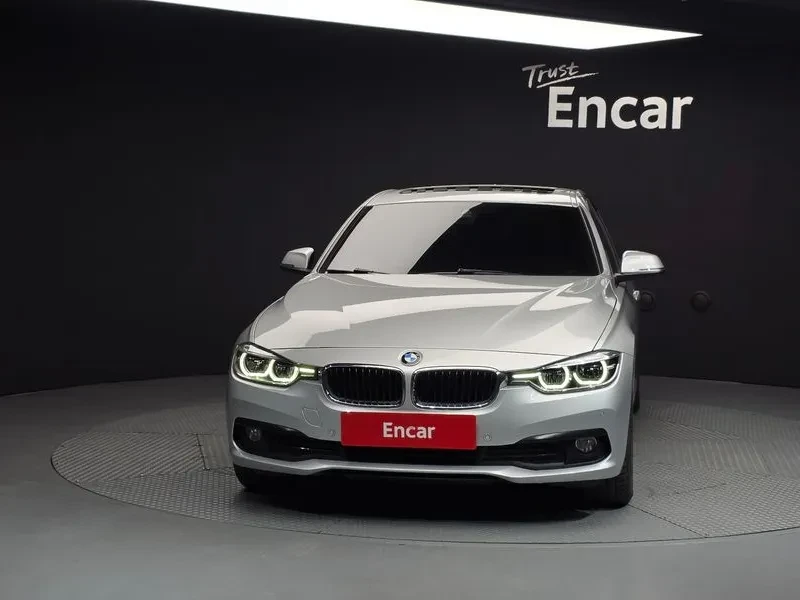 BMW 320, снимка 3 - Автомобили и джипове - 54593085