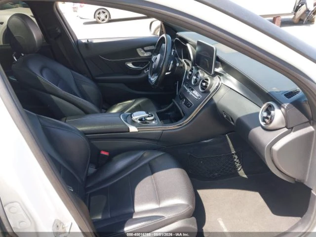 Mercedes-Benz C 300 4MATIC !AMG 63 PACK! /BURMESTER/!УНИКАТ!, снимка 5 - Автомобили и джипове - 54974385