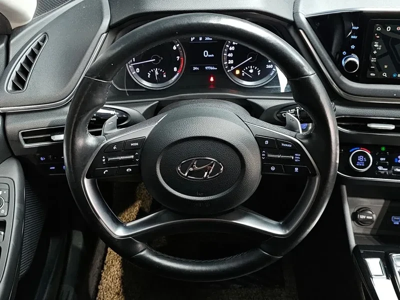 Hyundai Sonata 2.0 Premium Family, снимка 14 - Автомобили и джипове - 55784700