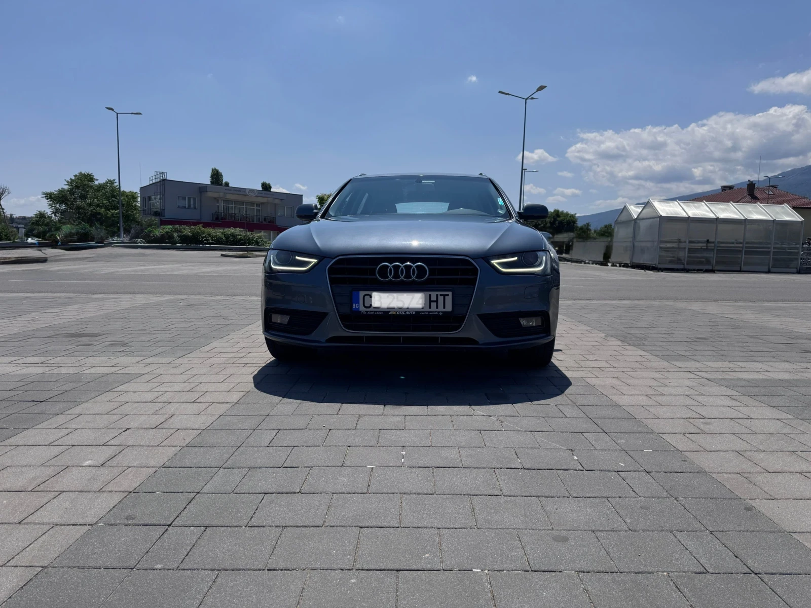 Audi A4 2.0 TDI, снимка 1