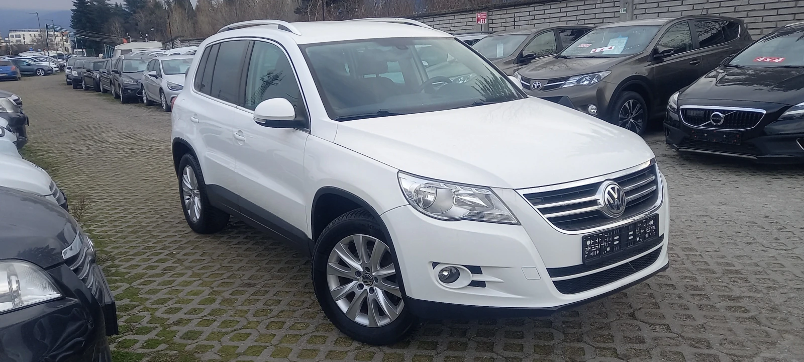 VW Tiguan 4�4 ������������ ������ ������ �������� ������ ��� | Mobile.bg � ����������� 2