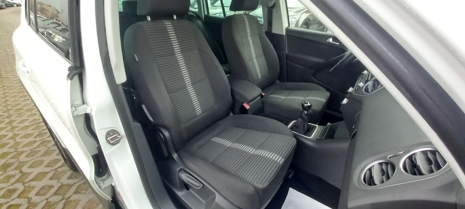 VW Tiguan 4�4 ������������ ������ ������ �������� ������ ��� | Mobile.bg � ����������� 11