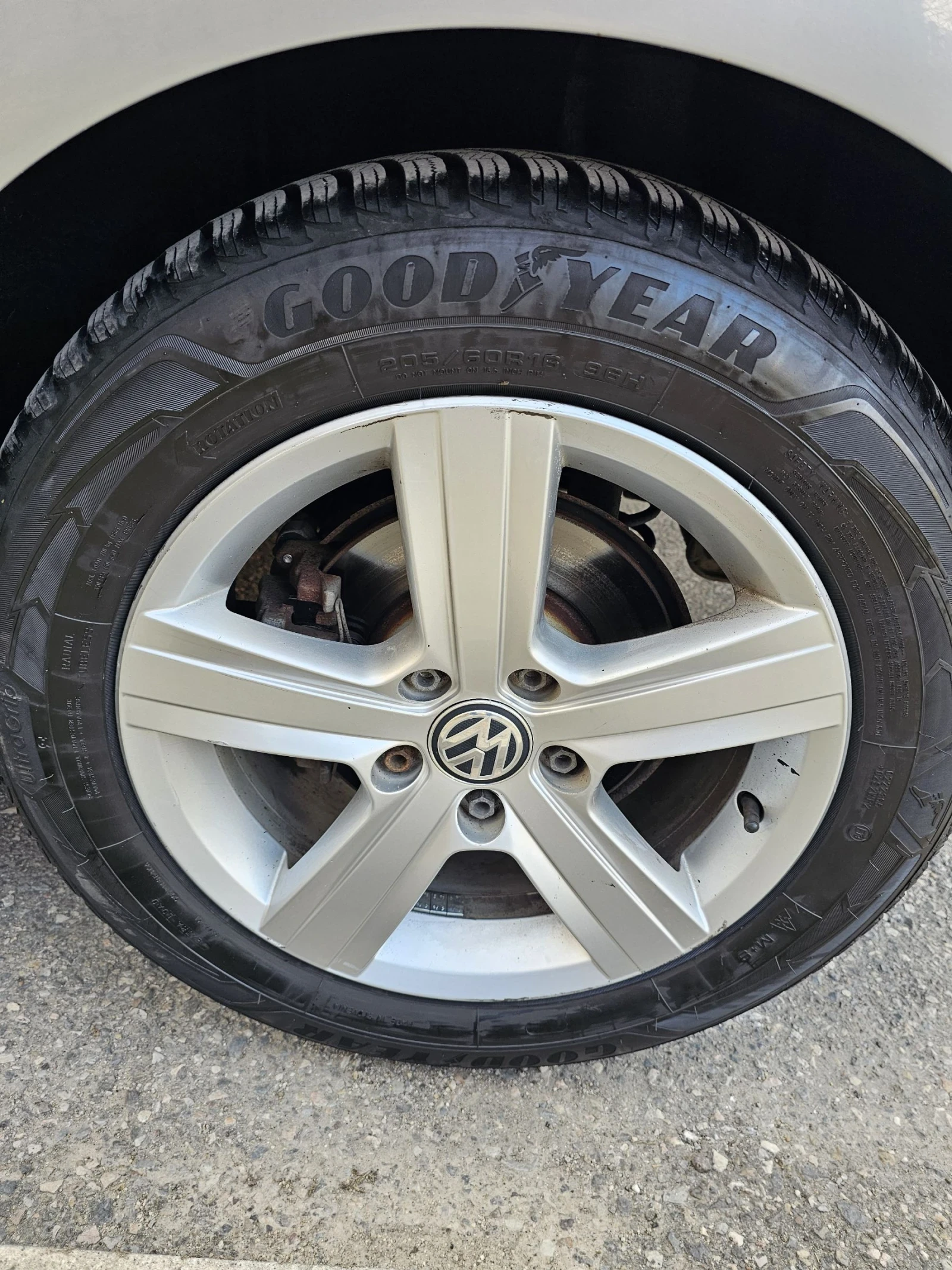 VW Golf 2.0 TDI - изображение 9