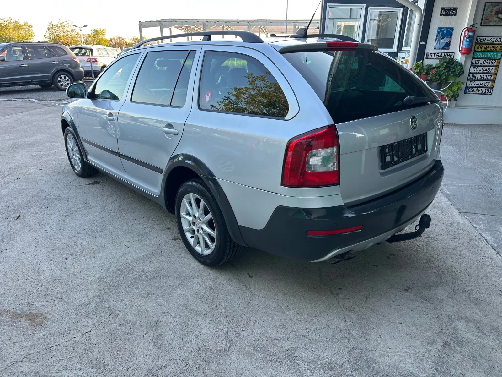 Skoda Octavia 6 скорости 4х4 кожа теглич - изображение 5