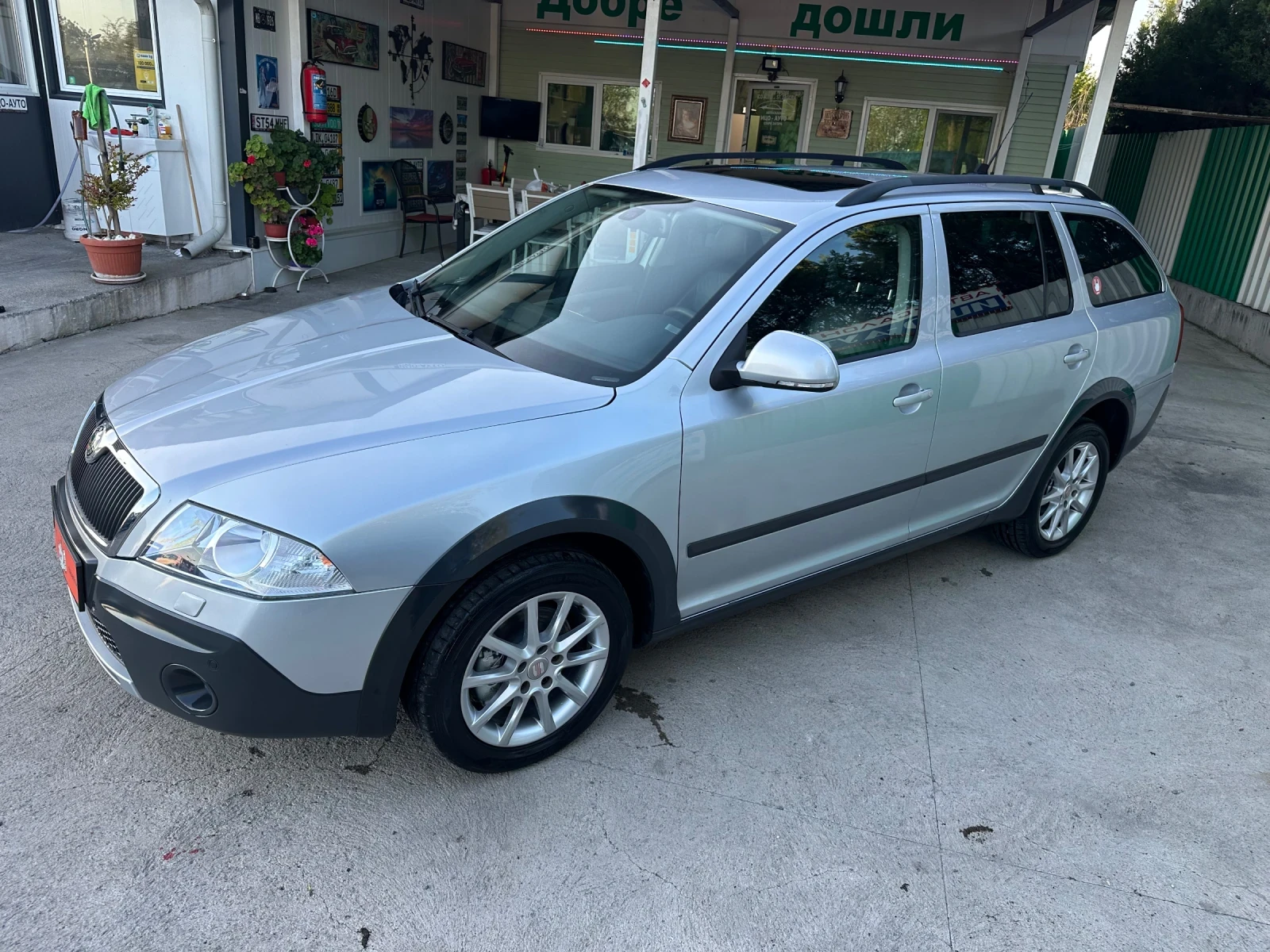 Skoda Octavia 6 скорости 4х4 кожа теглич - изображение 3