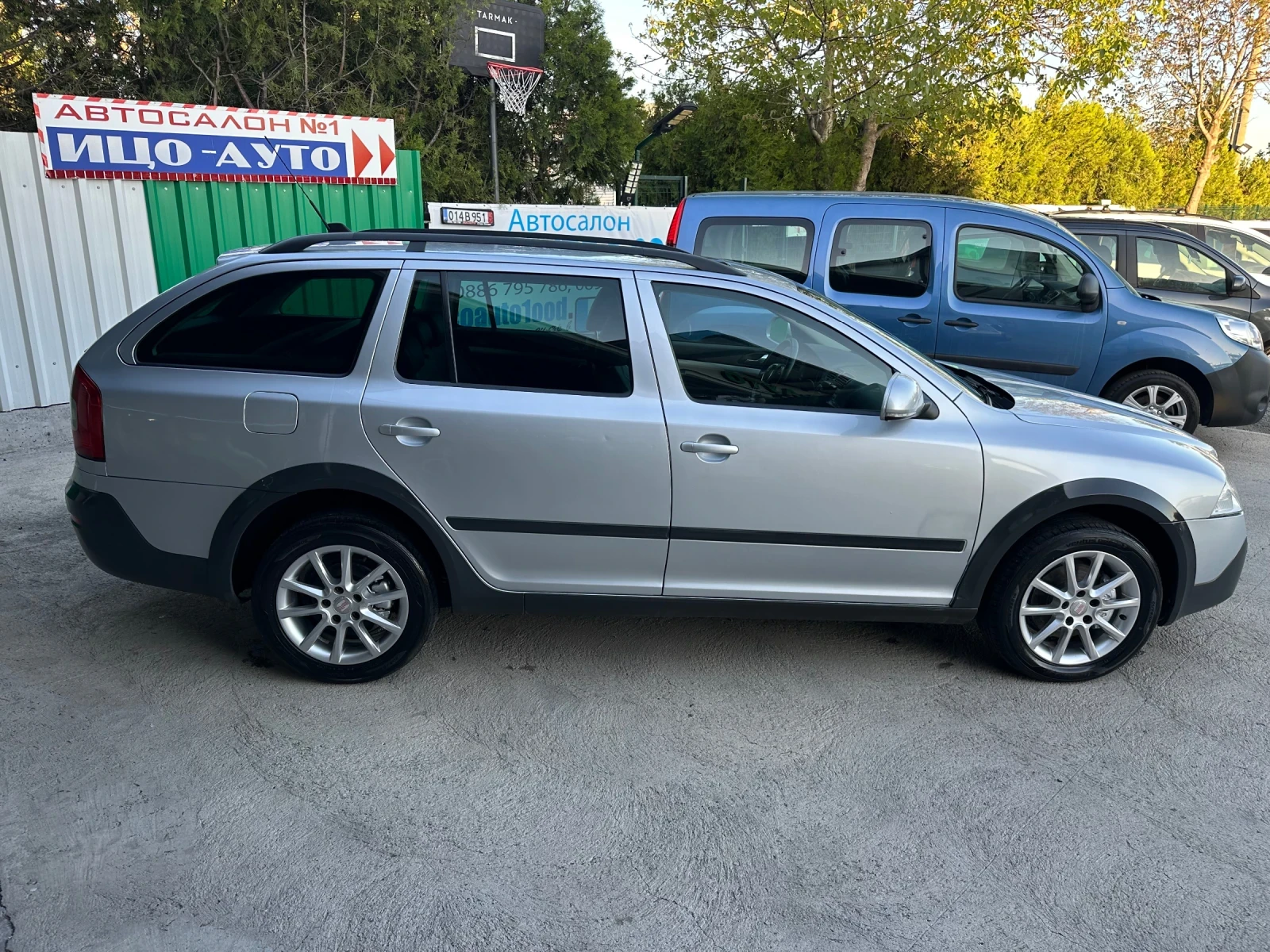 Skoda Octavia 6 скорости 4х4 кожа теглич - изображение 8