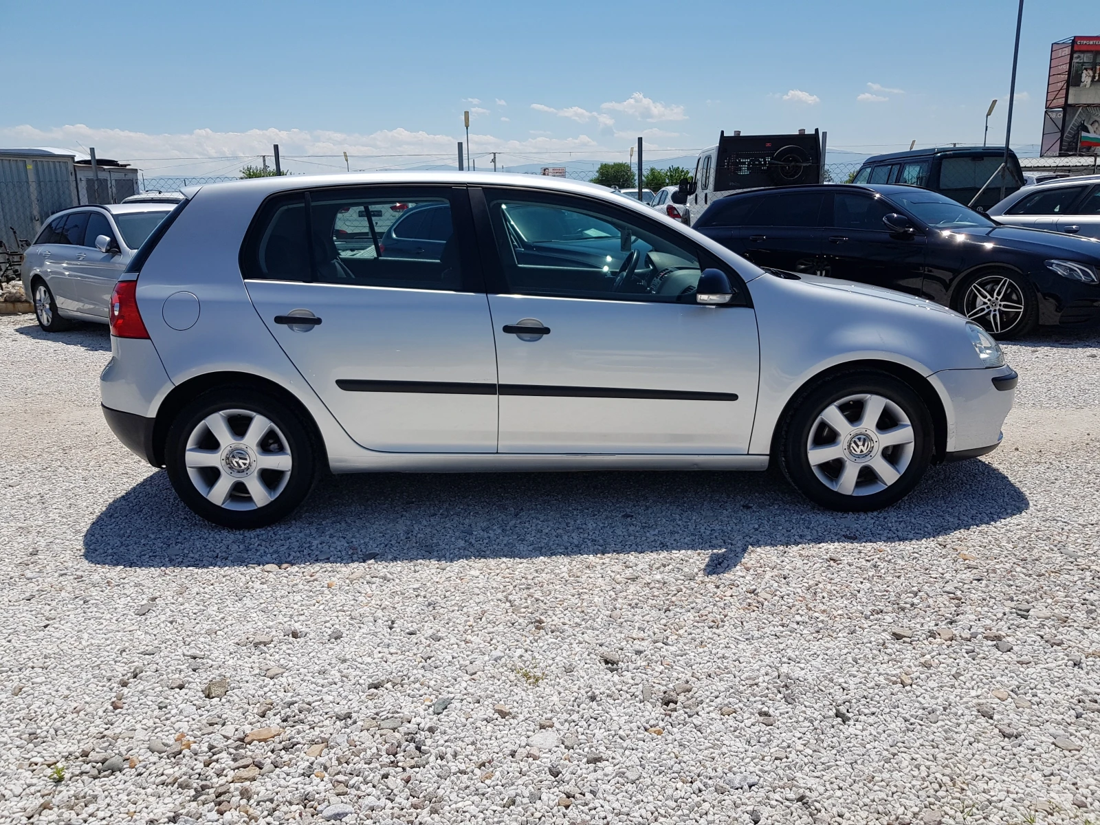 VW Golf 1, 9 TDI - 105 к.с. ИТАЛИЯ ЛИЗИНГ - изображение 4