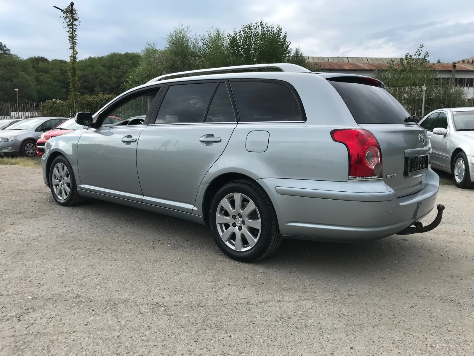 Toyota Avensis 1.8I FACE - изображение 7