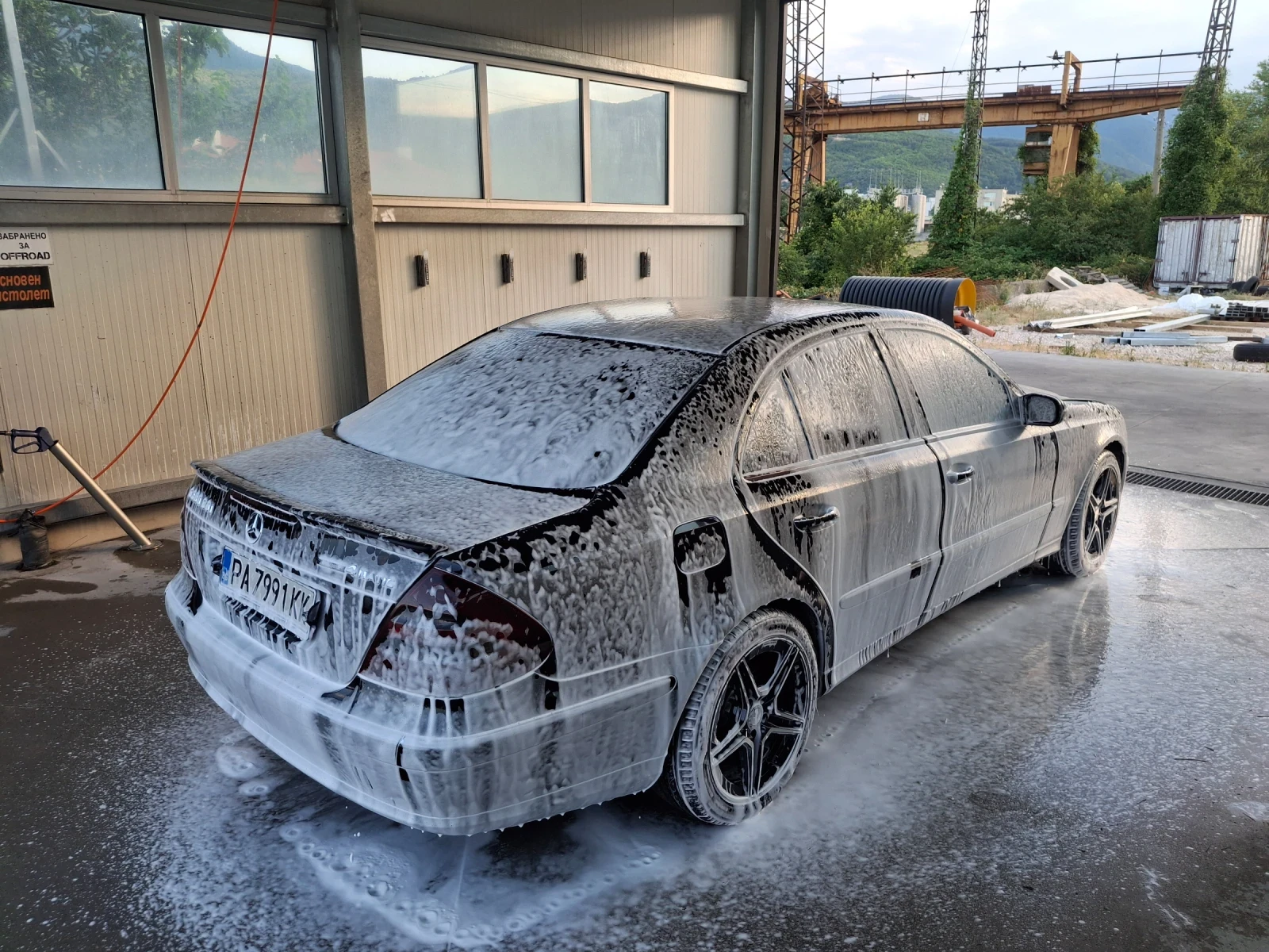 Mercedes-Benz E 280  - изображение 7